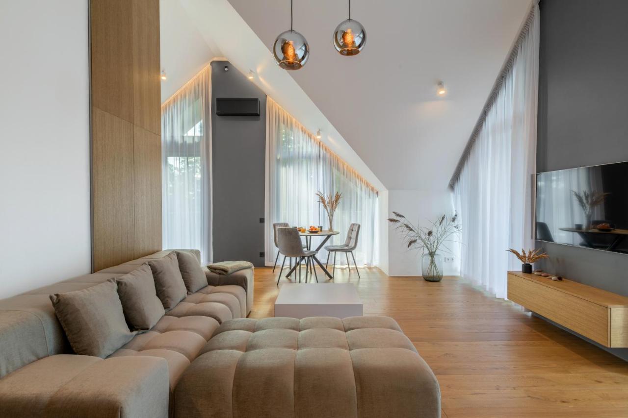 Holidayplus Multiple Apartments, By Cohost Παλάγκα Εξωτερικό φωτογραφία